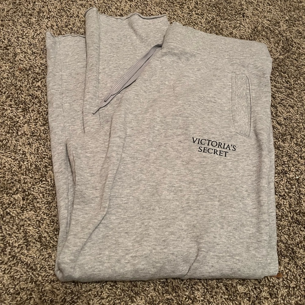 VS Baggy Sweatpants